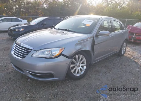 2013 Chrysler 200 Touring из США, поврежденный, VIN 1C3CCBBB1DN762507